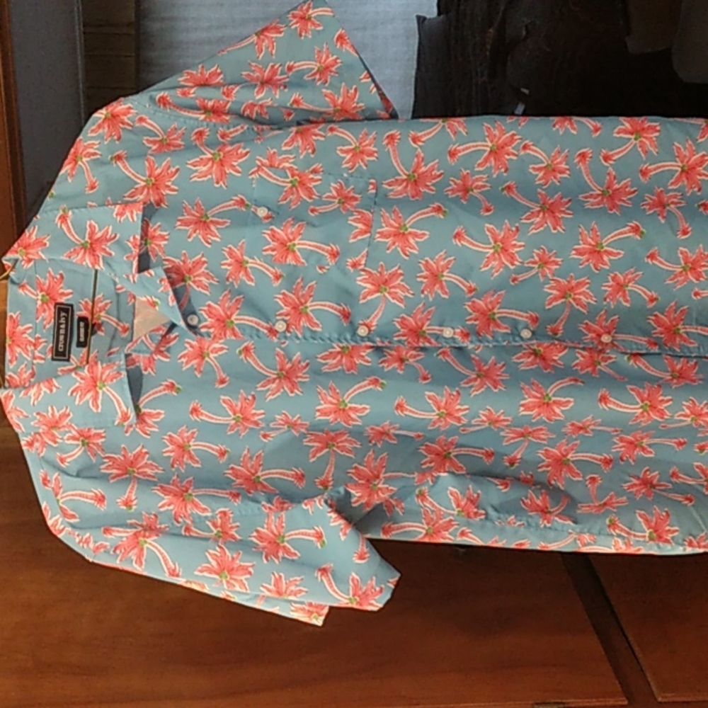 Like new mens hawaiian shirt by Crown&Ivy sz XL